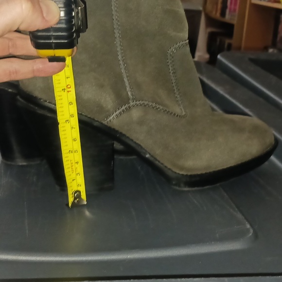 'My Idol' knee high suede boot. - Picture 8 of 8